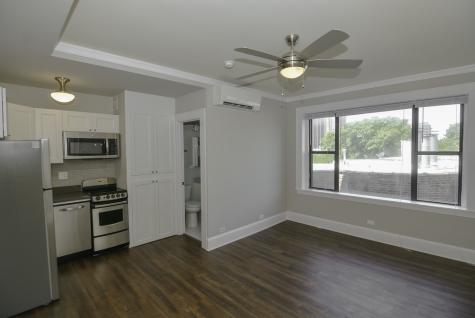 817 West Lakeside Place Chicago IL 60640