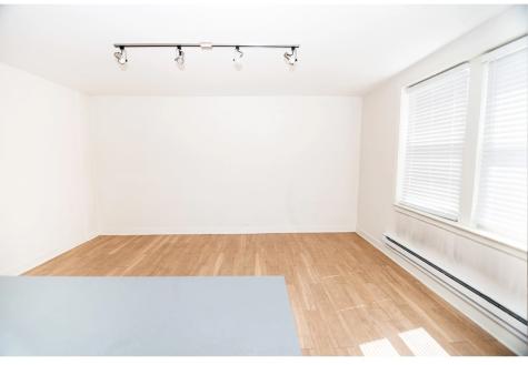 511 West Belmont Avenue Chicago IL 60657