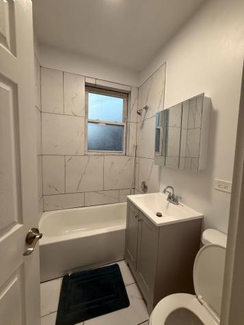 6928 South Green Street Chicago IL 60621