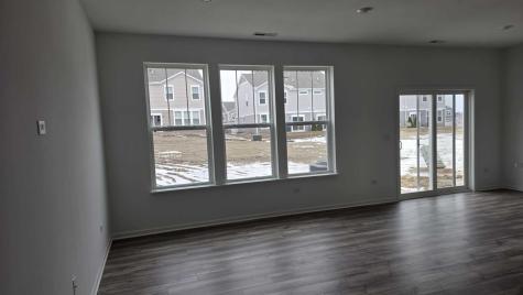246 Cooney Way Oswego IL 60543