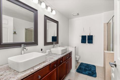 656 Pearson Street Des Plaines IL 60016