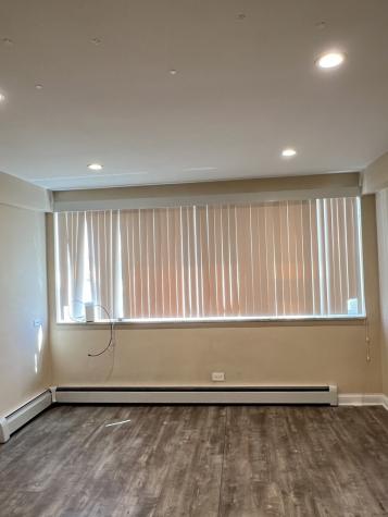 8052 North Oriole Avenue Niles IL 60714
