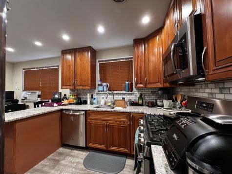 8052 North Oriole Avenue Niles IL 60714
