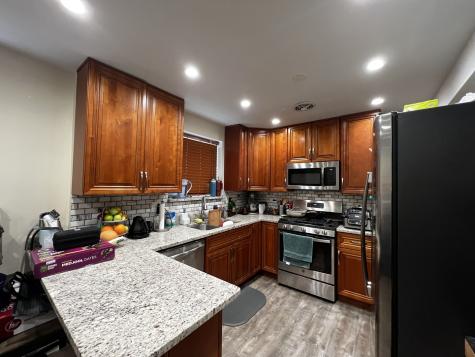 8052 North Oriole Avenue Niles IL 60714