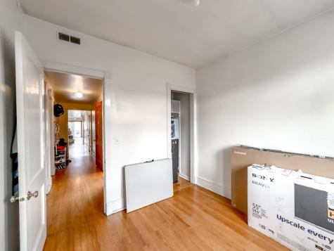 6711 North Sheridan Road Chicago IL 60626