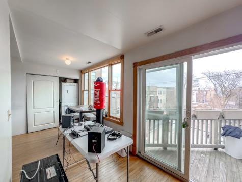 6711 North Sheridan Road Chicago IL 60626
