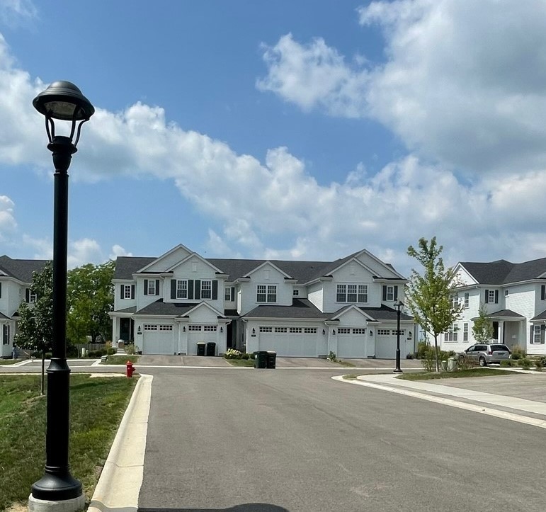 718 Derby Lane Barrington IL 60010
