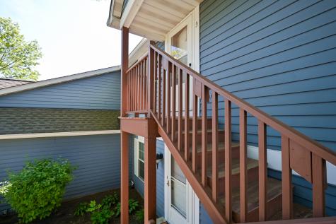 363 Pembroke Lane Glen Ellyn IL 60137