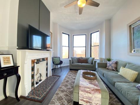 1437 West Taylor Street Chicago IL 60607