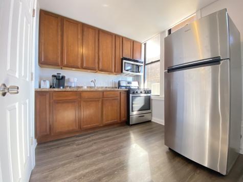 1437 West Taylor Street Chicago IL 60607