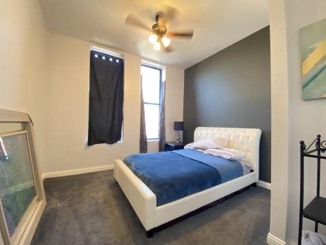 1437 West Taylor Street Chicago IL 60607