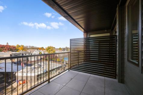 3924 North Lincoln Avenue Chicago IL 60613
