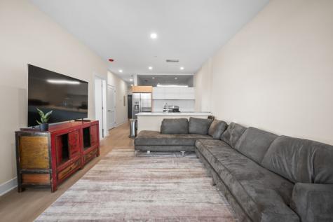 3924 North Lincoln Avenue Chicago IL 60613