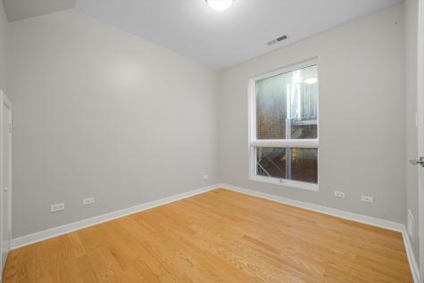 1541 North Bosworth Avenue Chicago IL 60624