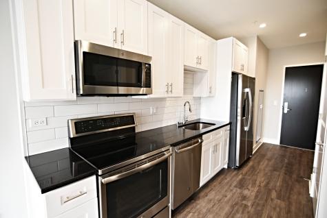 3833 North Broadway Street Chicago IL 60613
