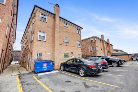 8444 West Gregory Street Chicago IL 60656