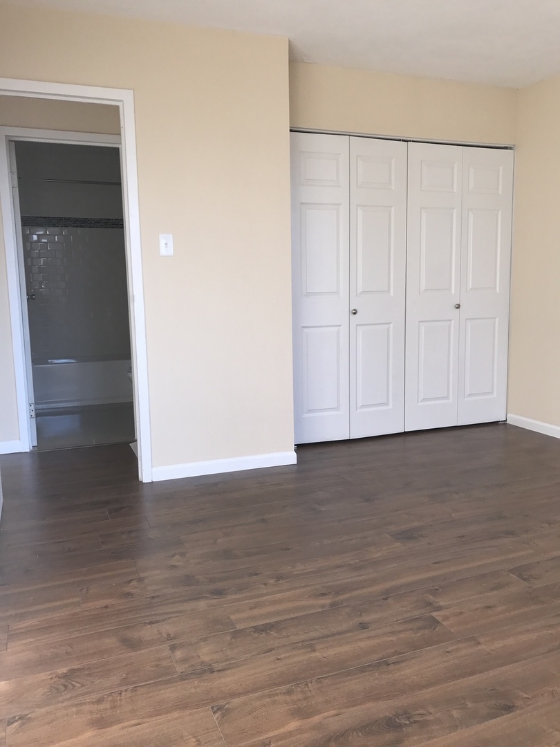 10S453 Echo Lane Willowbrook IL 60527