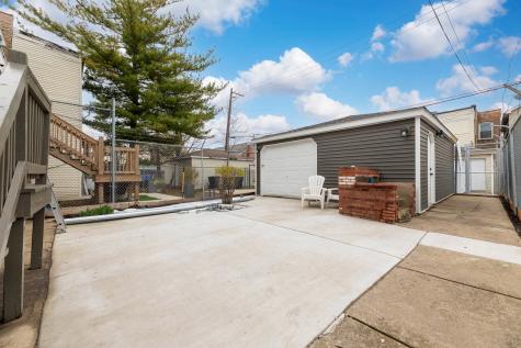 3827 West Flournoy Street Chicago IL 60624