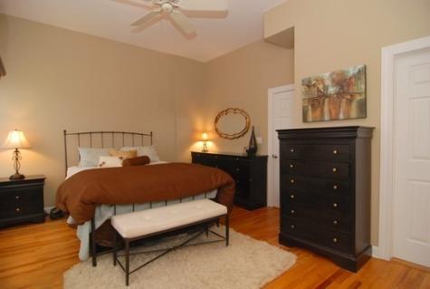 1326 West Huron Street Chicago IL 60642