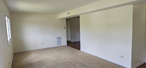 833 Village Quarter Road West Dundee IL 60118