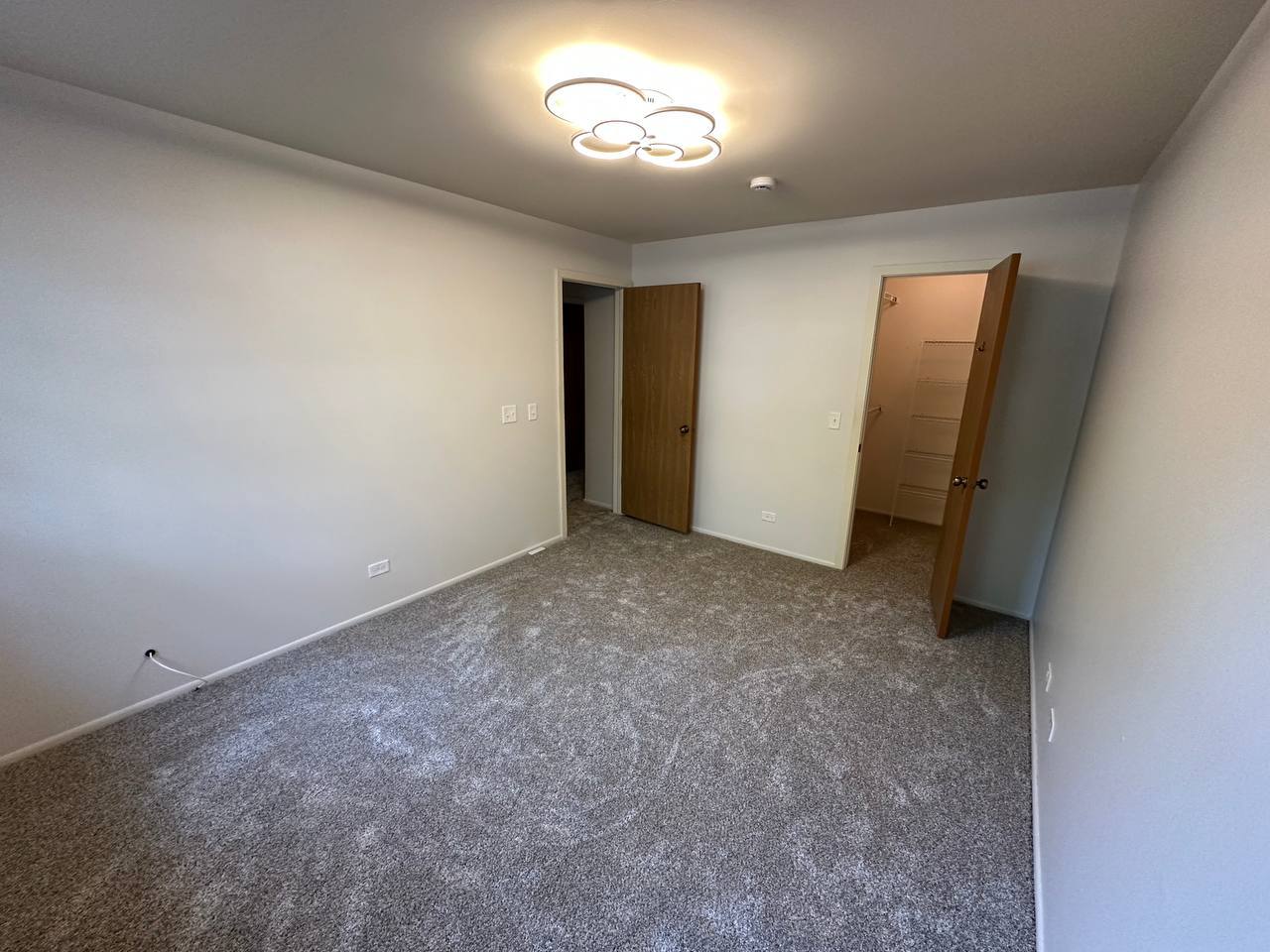 197 Camden Court Schaumburg IL 60194