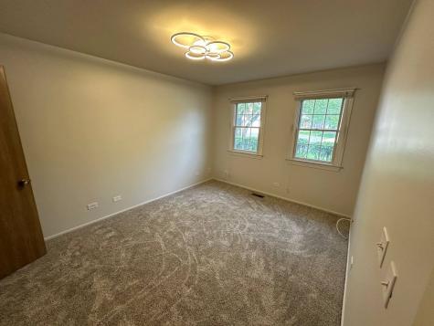 197 Camden Court Schaumburg IL 60194