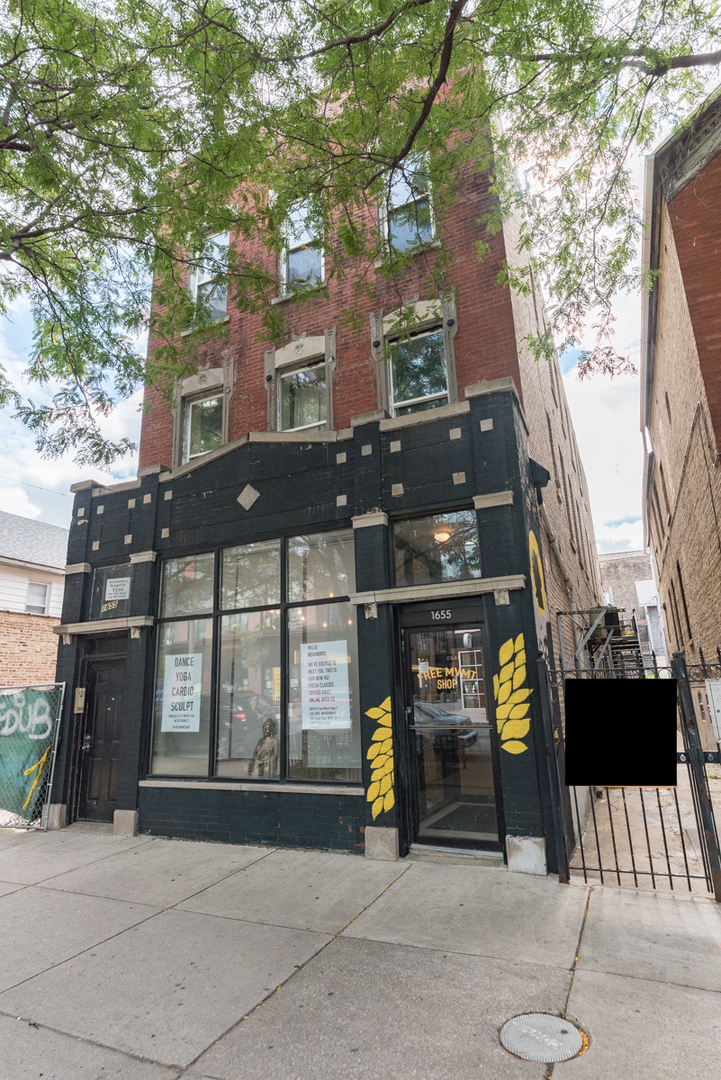 1655 West Division Street Chicago IL 60622
