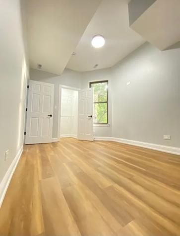 1305 East 69th Street Chicago IL 60637