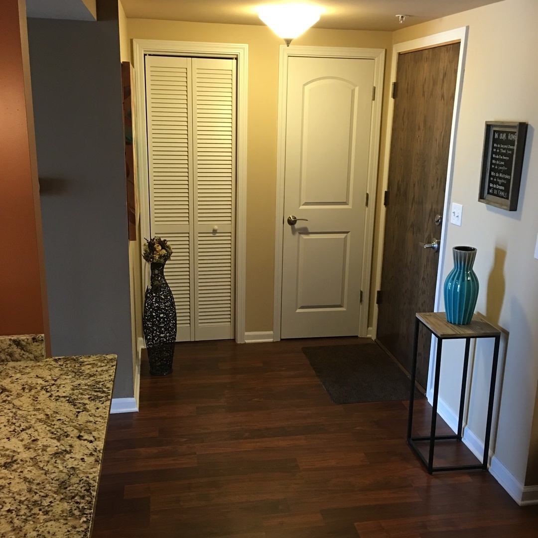 225 Main Street Roselle IL 60172