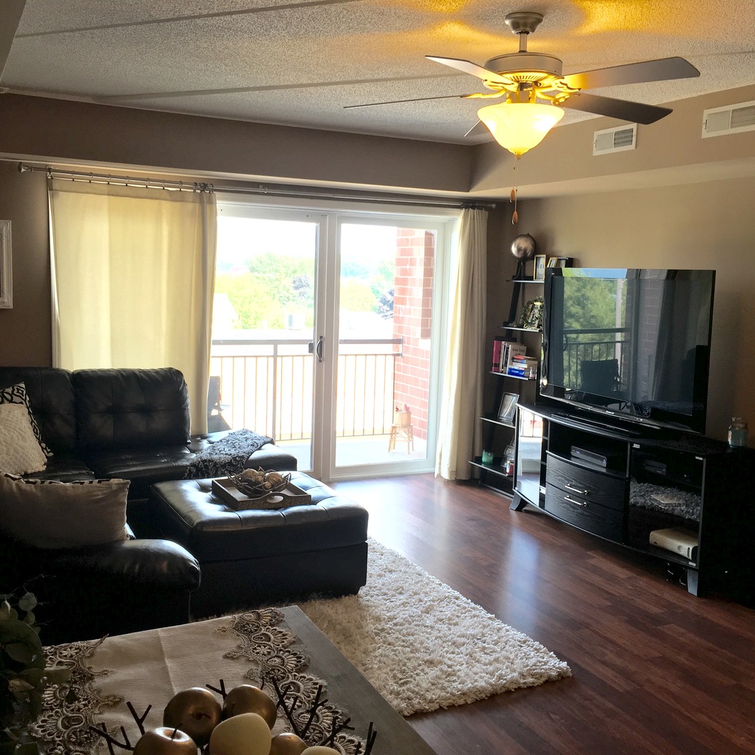 225 Main Street Roselle IL 60172