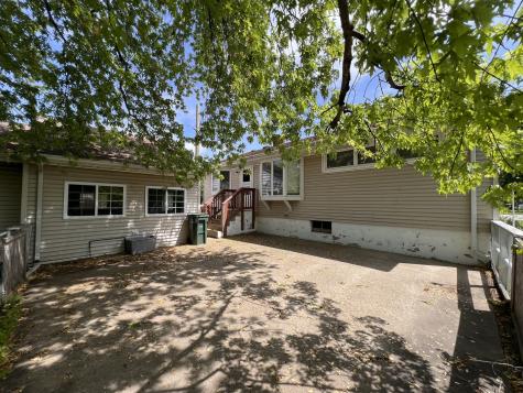 1724 Green Bay Road North Chicago IL 60064