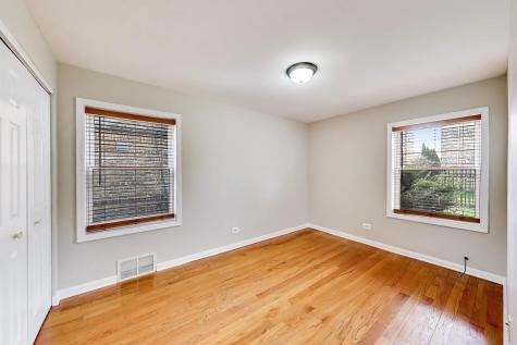 7415 North Wolcott Avenue Chicago IL 60626
