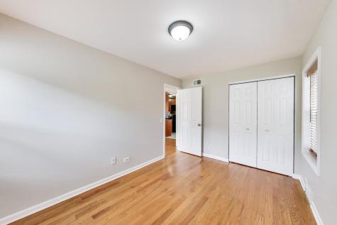 7415 North Wolcott Avenue Chicago IL 60626