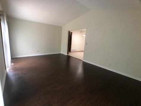 1208 Needham Road Naperville IL 60563