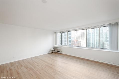 211 East Ohio Street Chicago IL 60611