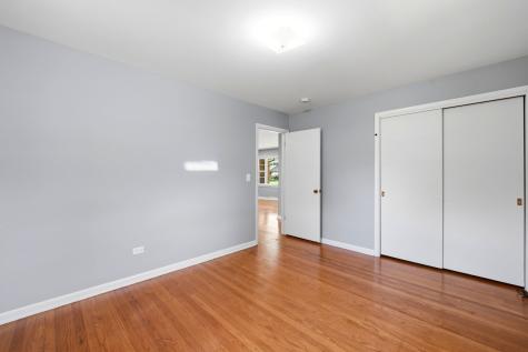 152 Crestwood Drive East Dundee IL 60118
