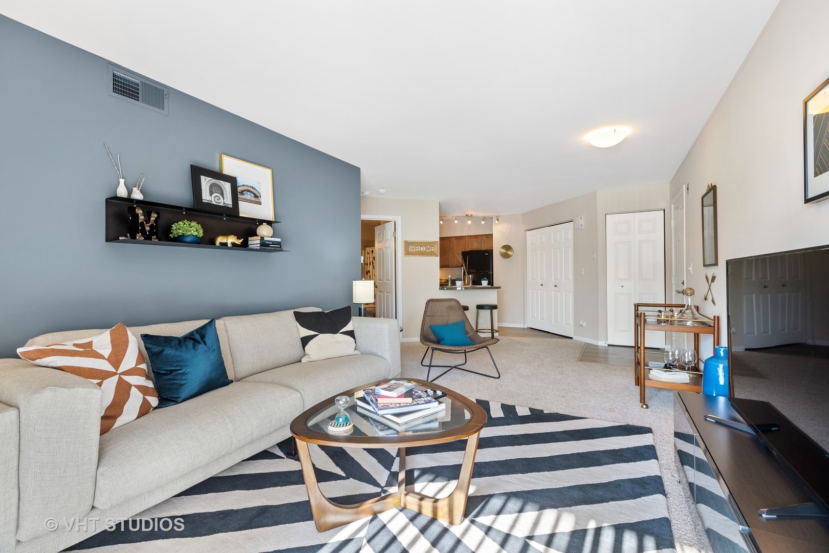1651 Westminster Drive Naperville IL 60563
