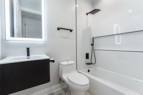 4817 South Wabash Avenue Chicago IL 60653