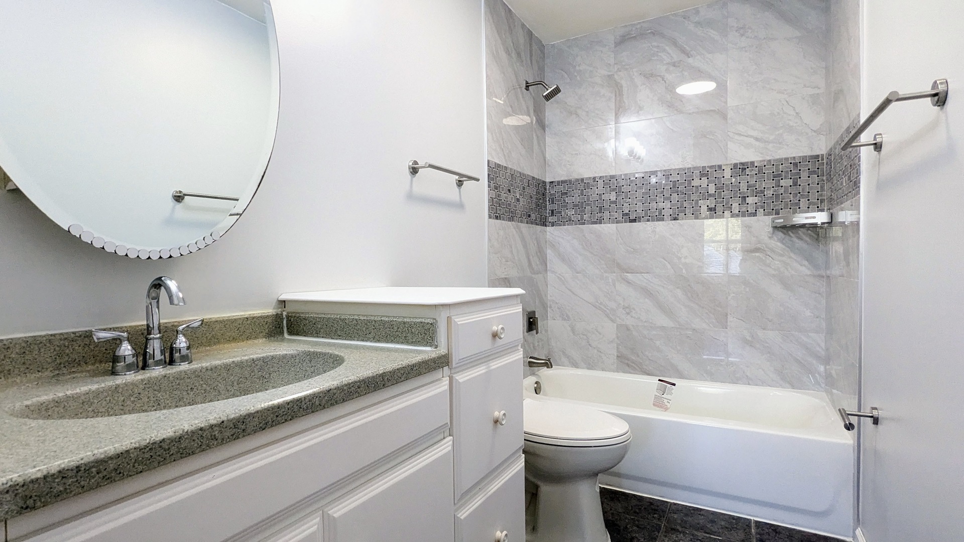 650 Shining Water Drive Carol Stream IL 60188