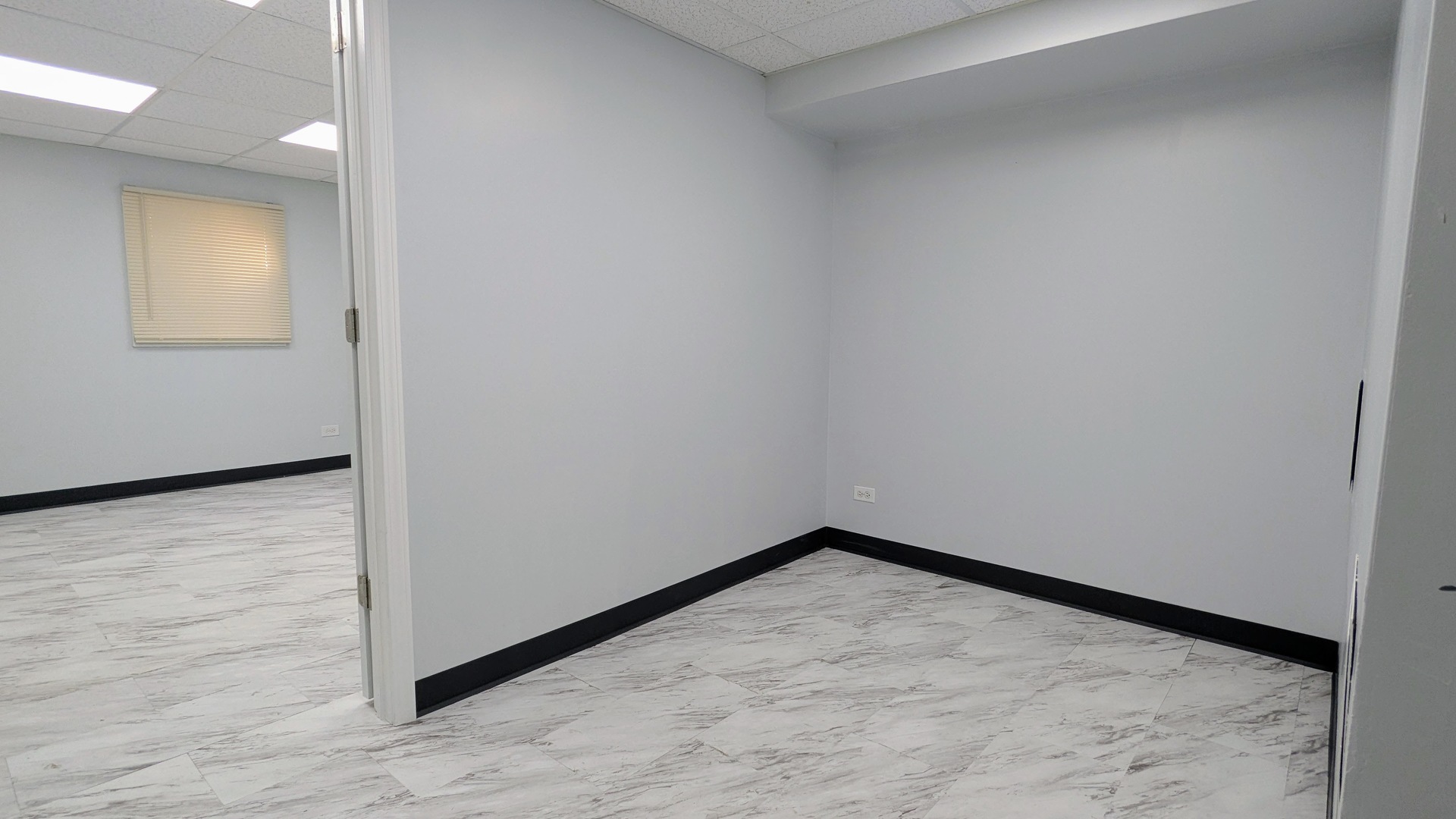 650 Shining Water Drive Carol Stream IL 60188