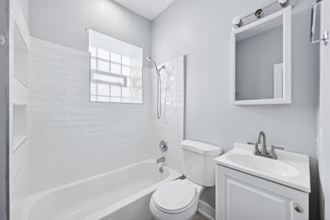 4212 South King Drive Chicago IL 60653