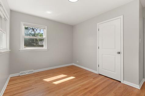 11920 South 74th Avenue Palos Heights IL 60463