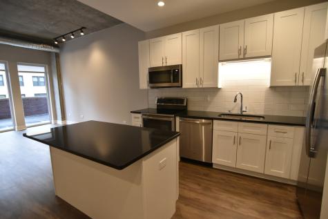 3833 North Broadway Street Chicago IL 60613