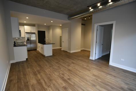 3833 North Broadway Street Chicago IL 60613