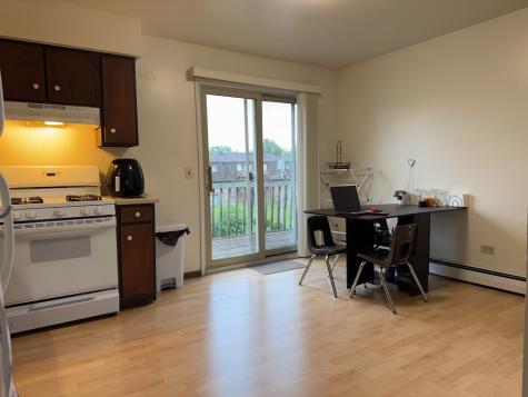 1253 Getzelman Drive Elgin IL 60123