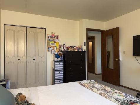 1253 Getzelman Drive Elgin IL 60123