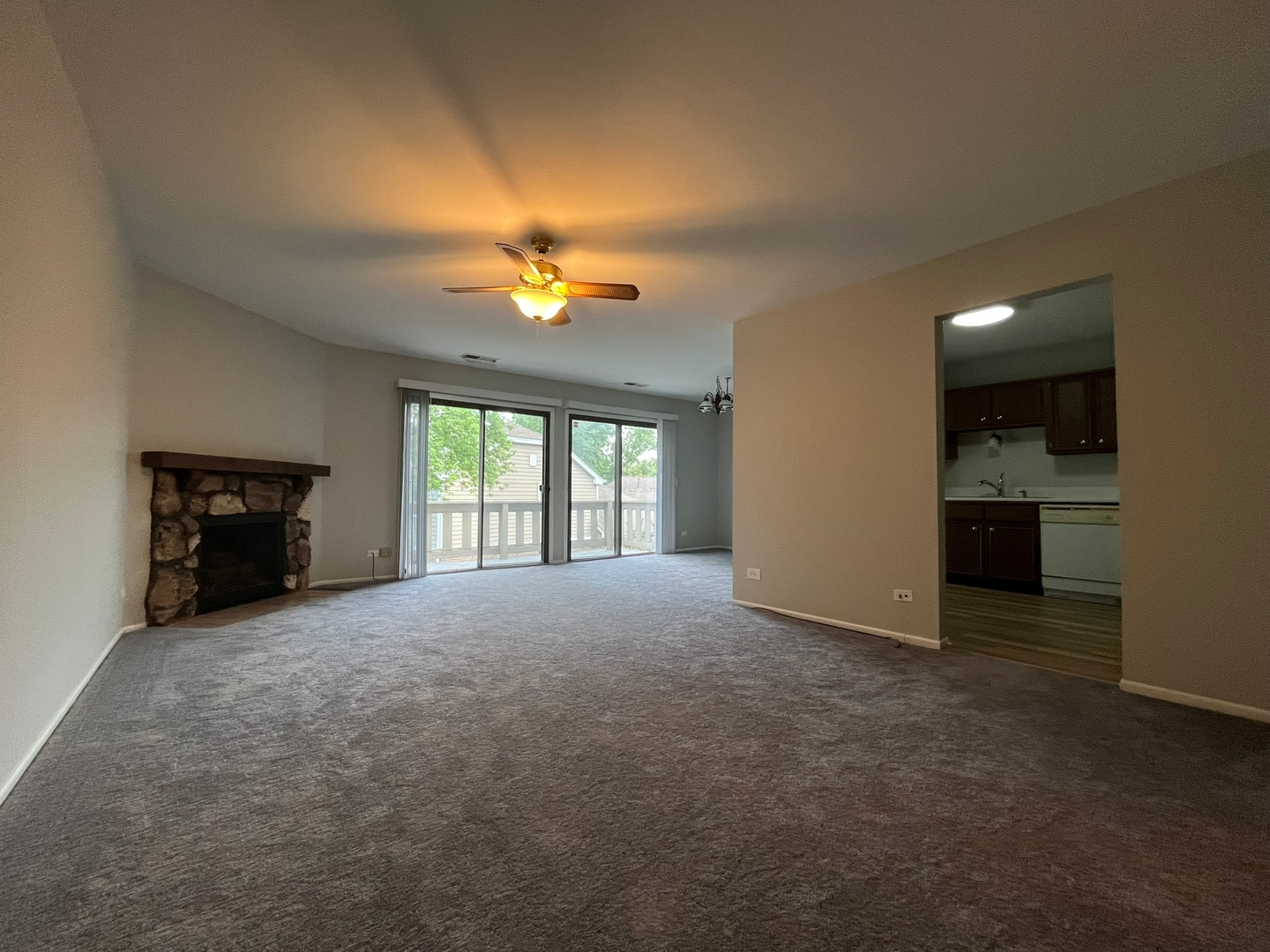 355 Lambert Drive Schaumburg IL 60193