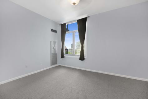 1134 West Granville Avenue Chicago IL 60660