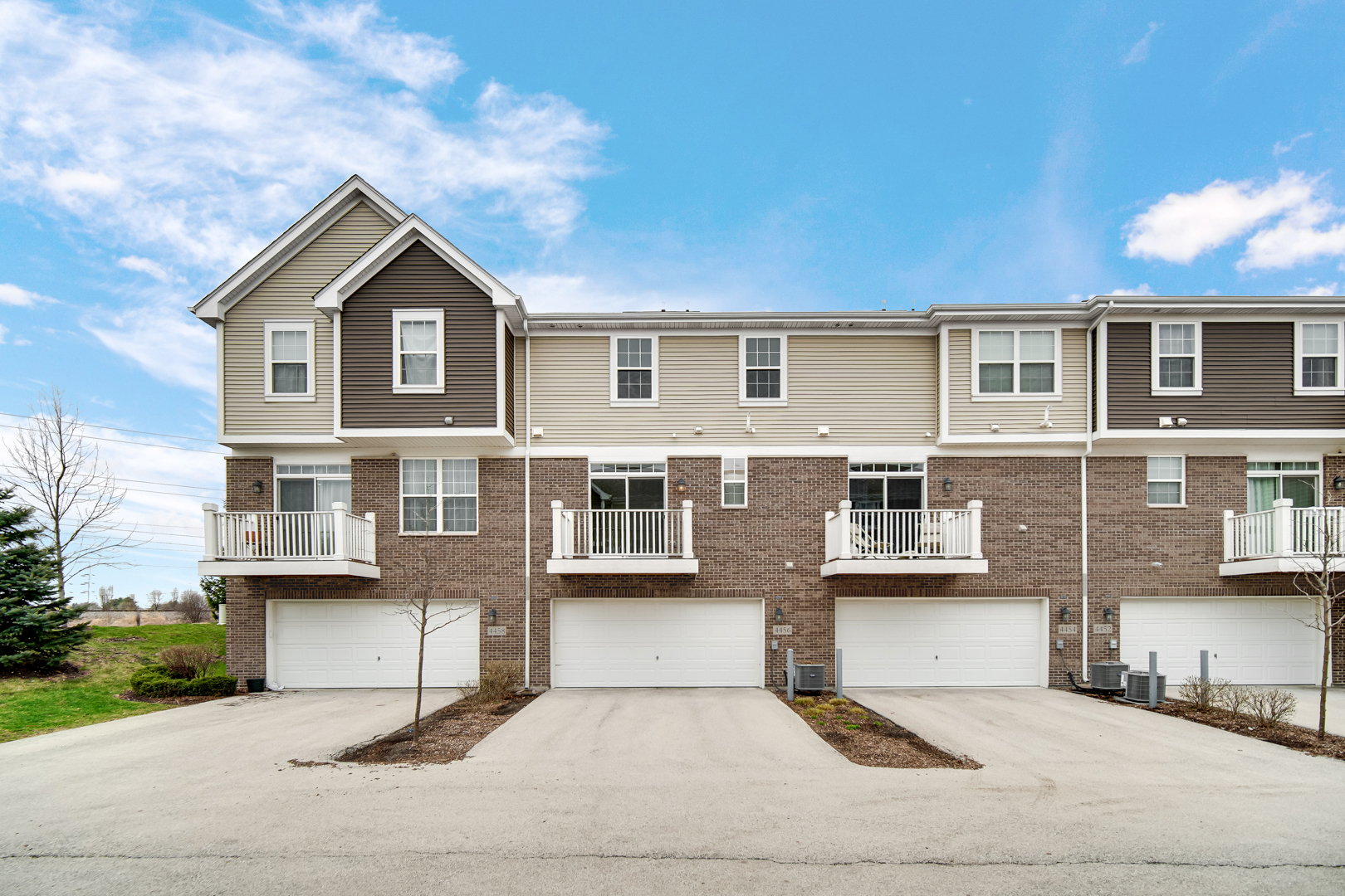 4456 Monroe Court Naperville IL 60564