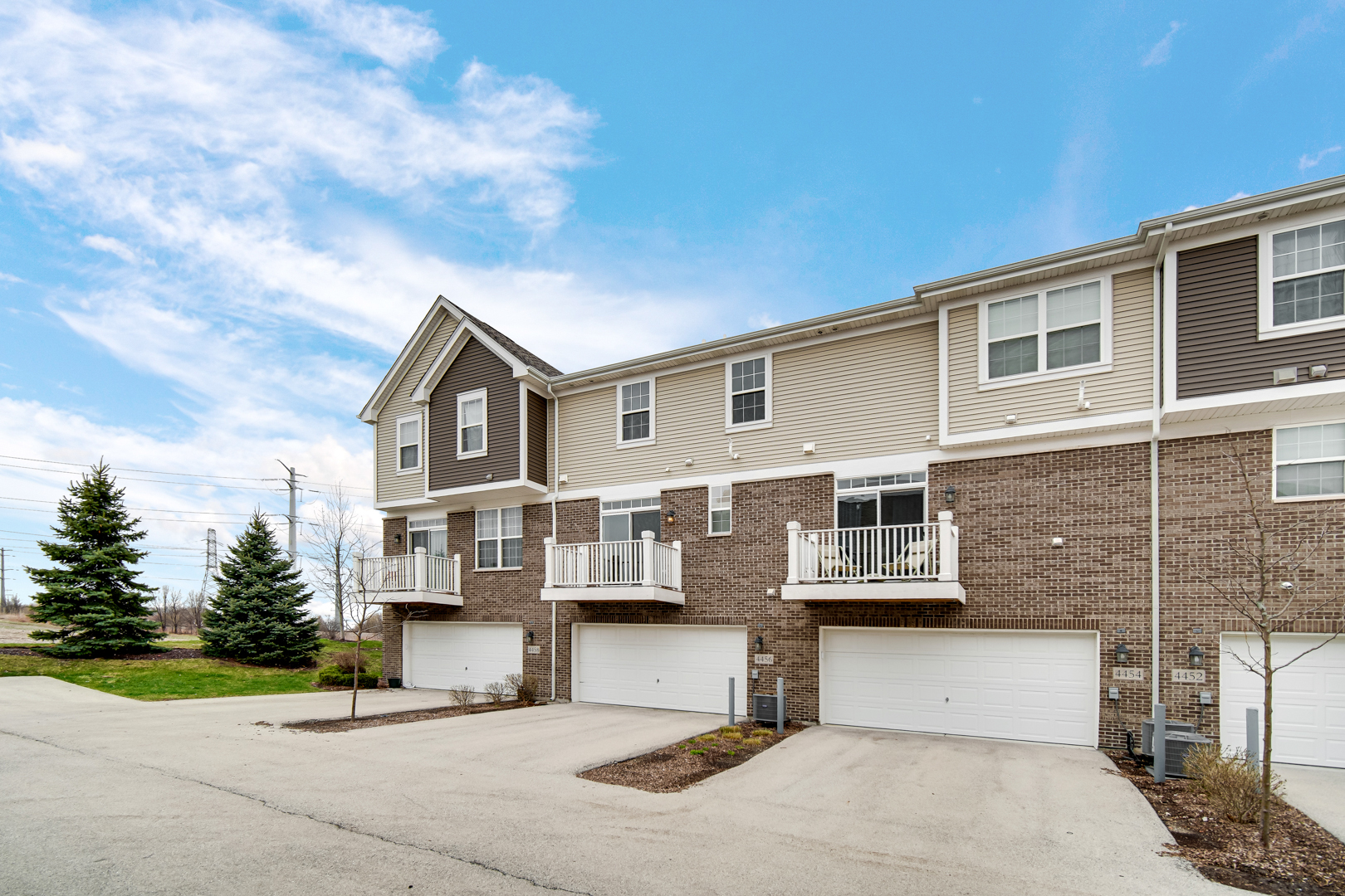 4456 Monroe Court Naperville IL 60564